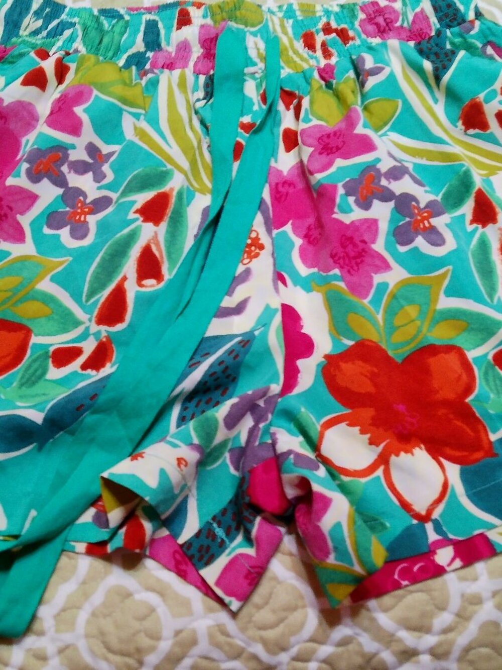 COTTON BLEU SHORTS SIZE MED NEW WITH TAGS